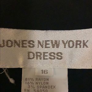 Mid line dress black